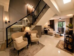 Blk 142 Bukit Batok Street 11 (Bukit Batok), HDB Executive #581129611